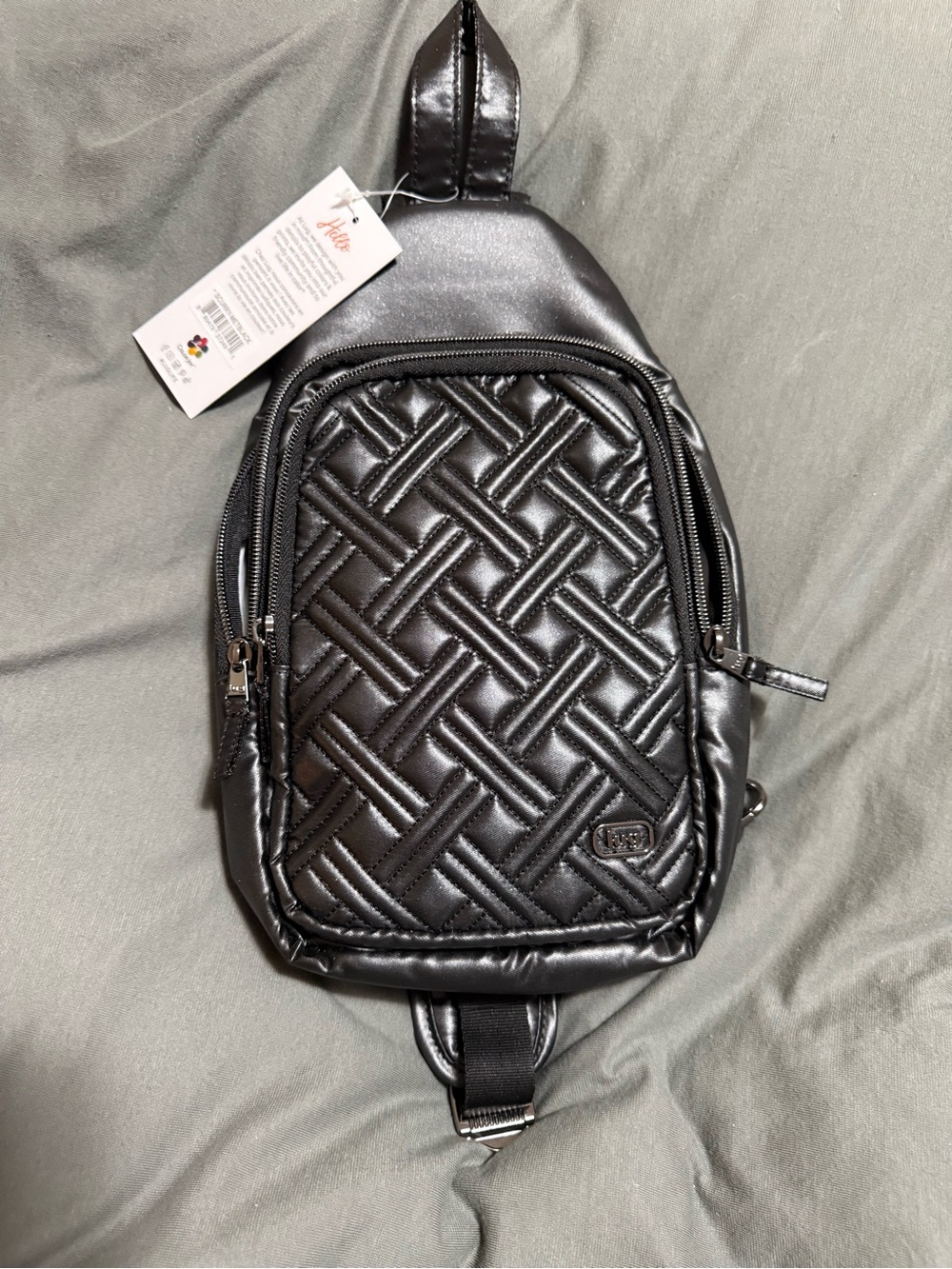 lug NWT Metallic Black Scurry (Quilted) Sling Bag